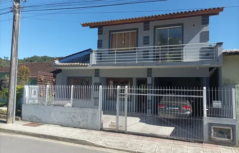 Casa com 3 quartos em Rio do Sul, Santo Amaro da Imperatriz