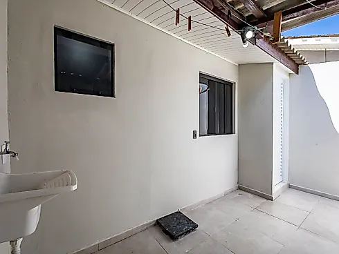 Kitnet Semimobiliado - 20m², Capão Raso - Foto 23