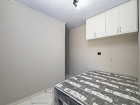 Kitnet Semimobiliado - 20m², Capão Raso - Foto 7
