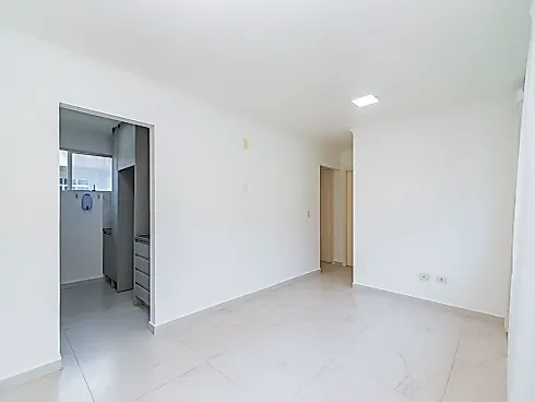 Apartamento para Locação, 3 Quartos no Uberaba, Curitiba, PR - Apartamento em Uberaba, Curitiba - Foto 1