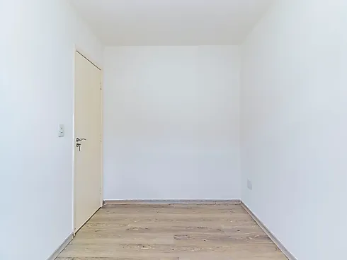 Apartamento para Locação, 3 Quartos no Uberaba, Curitiba, PR - Foto 11