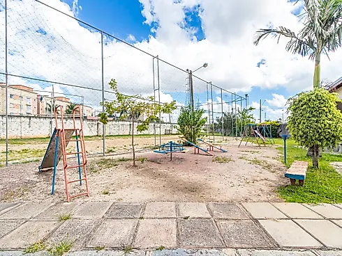 Apartamento para Locação, 3 Quartos no Uberaba, Curitiba, PR - Foto 58