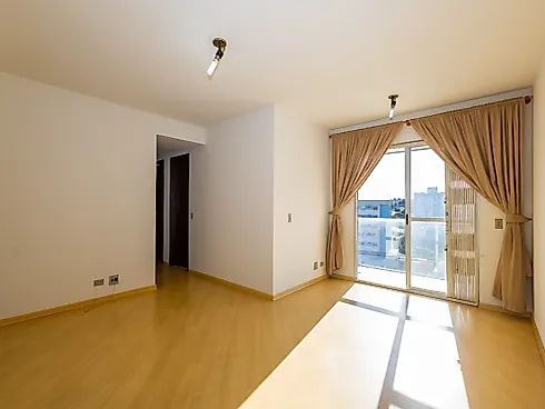 Apartamento em Tingui, Curitiba - Foto 1