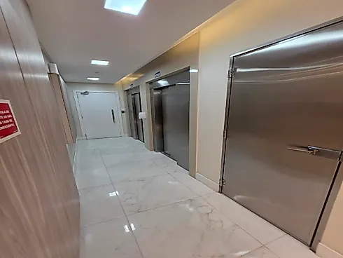 Apartamentos com 3 Suítes e 2 Vagas na Garagem - Foto 24