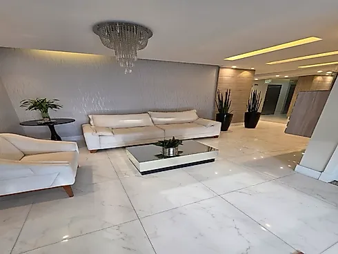 Apartamentos com 3 Suítes e 2 Vagas na Garagem - Foto 25