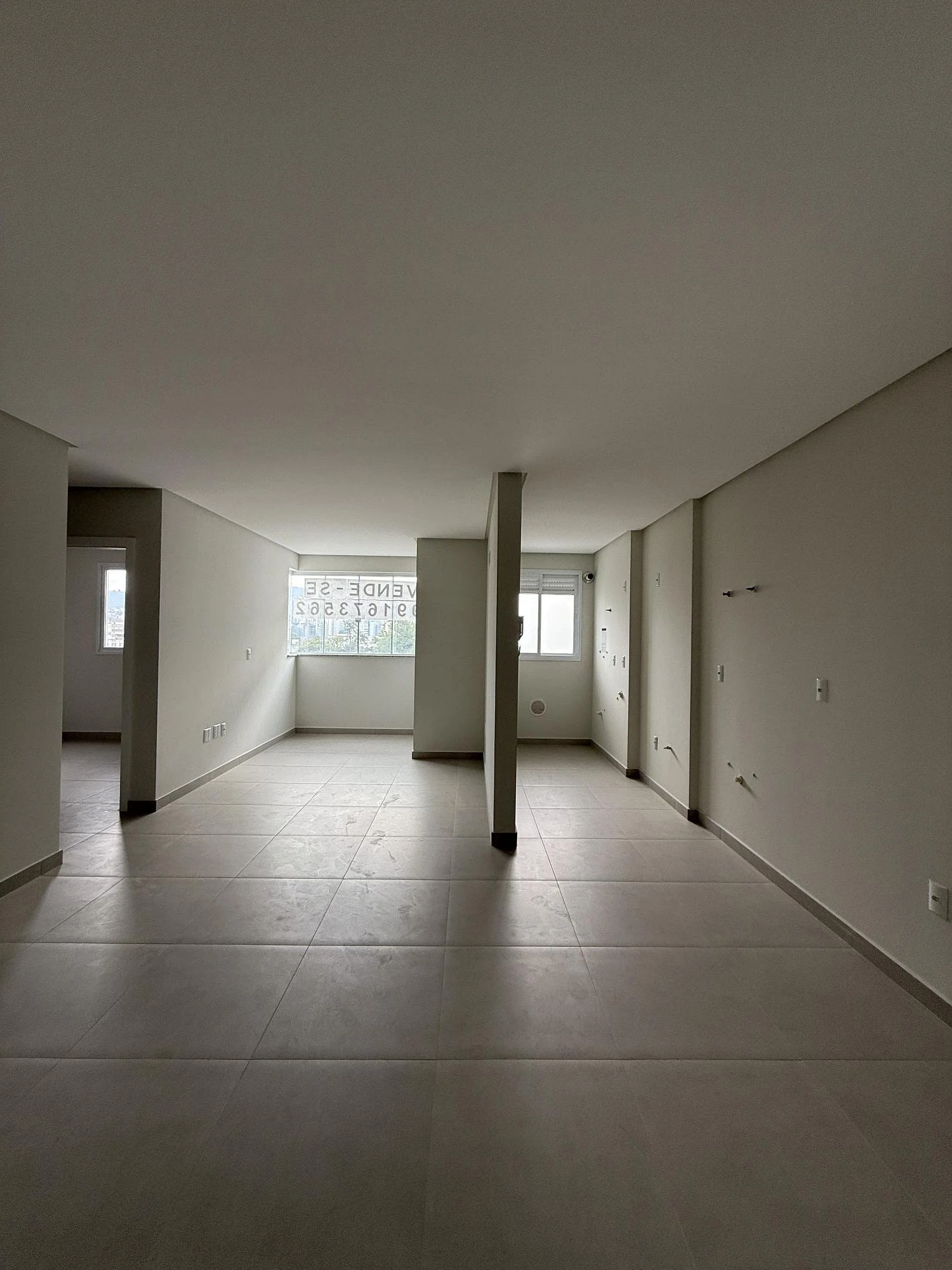 Apartamento em Comerciário, Criciúma