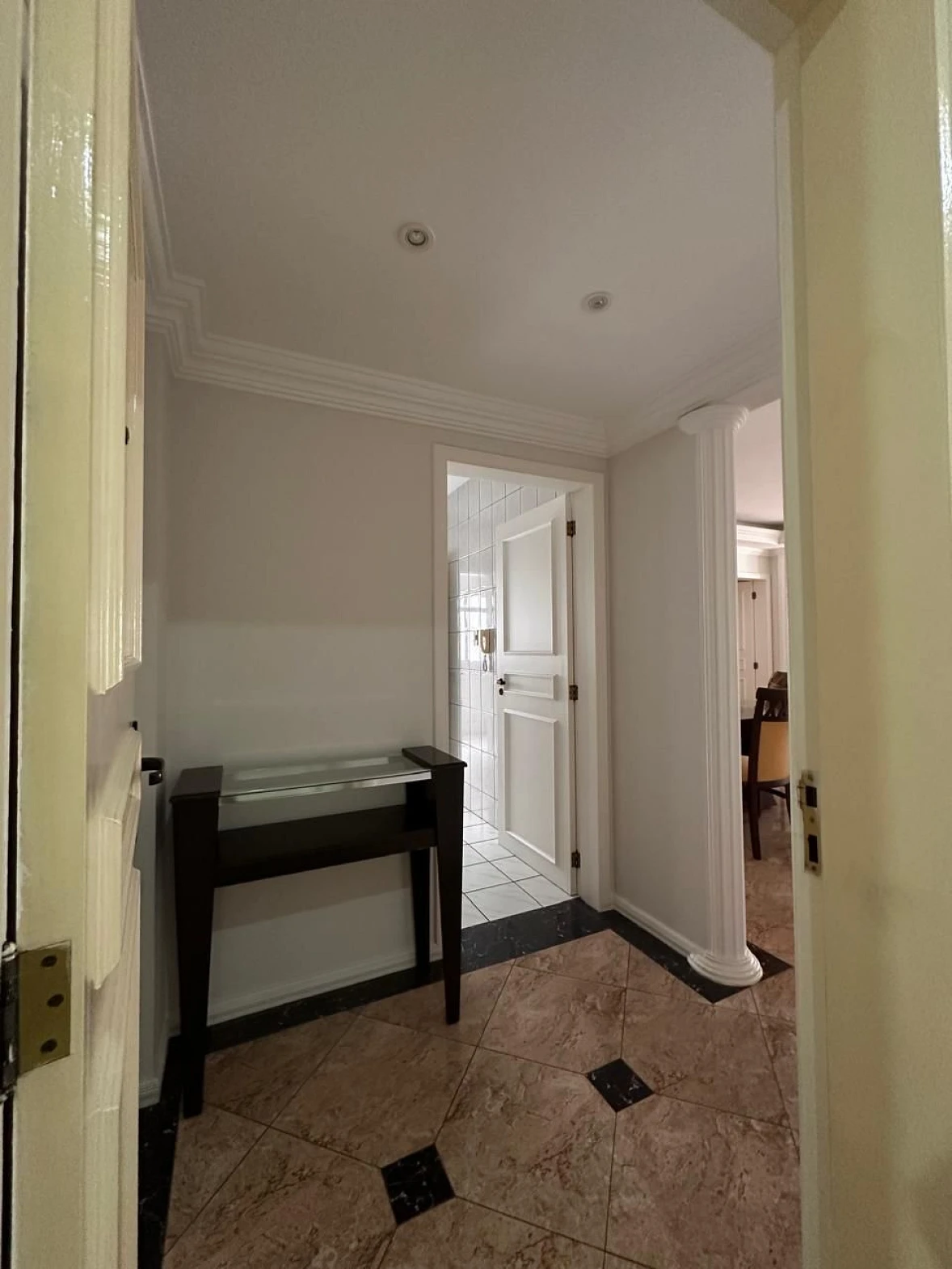 Apartamento em Comerciário, Criciúma