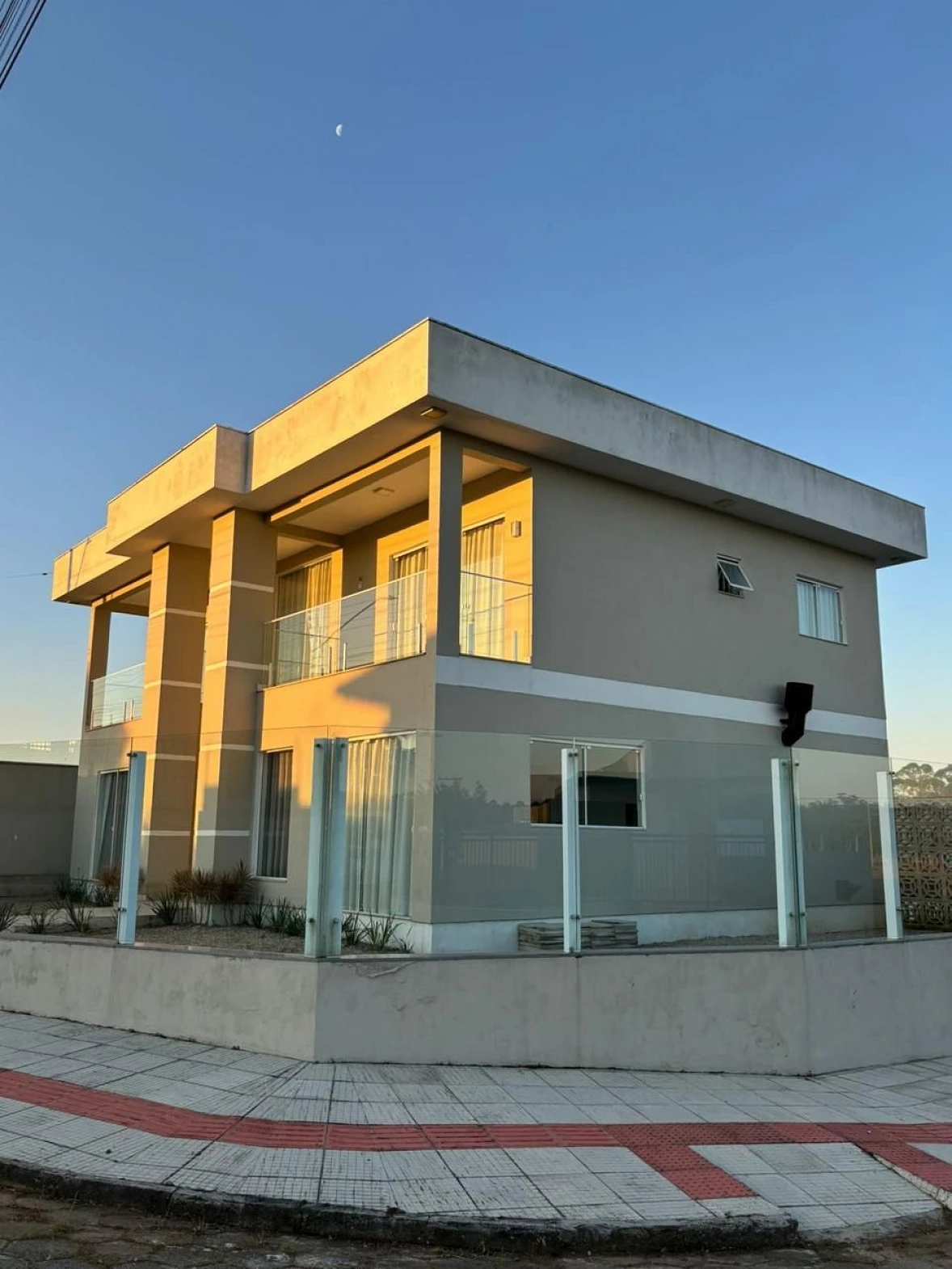 Casa em Primeira Linha, Criciúma