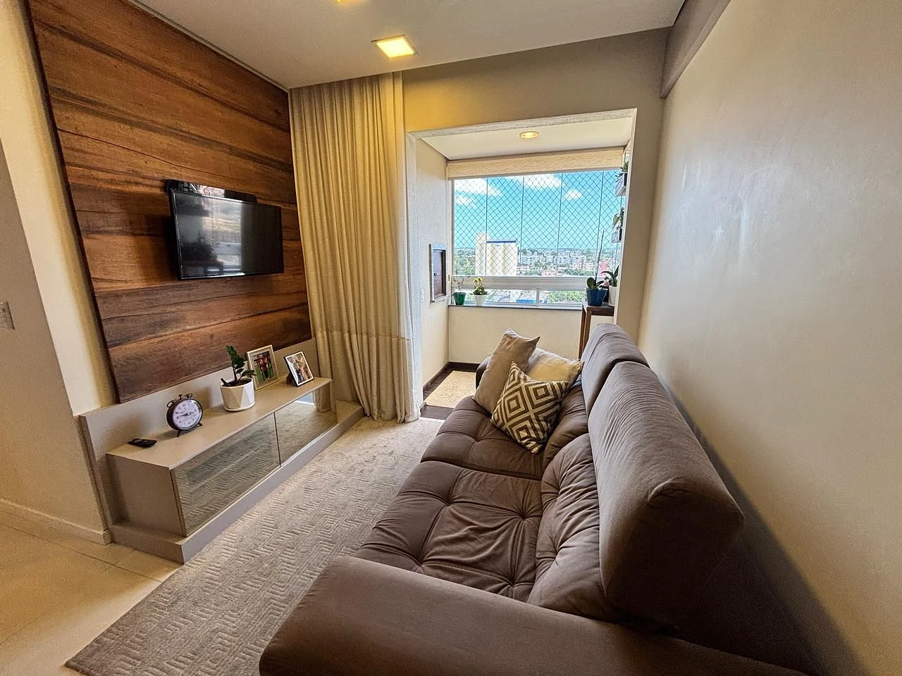 Villa Fiorelli | Apartamento com 03 Dormitórios, sendo 01 Suíte