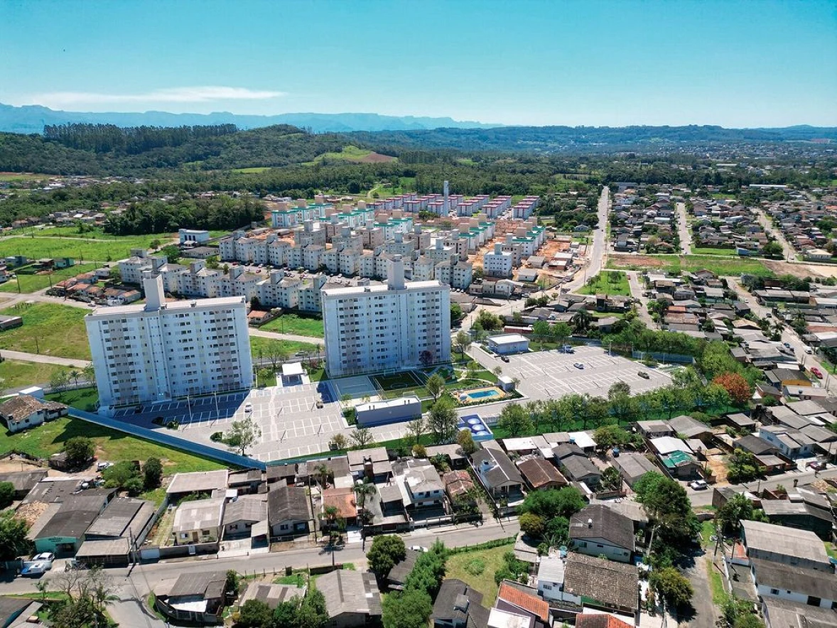 Apartamento em Promorar Vila Vitória, Criciúma