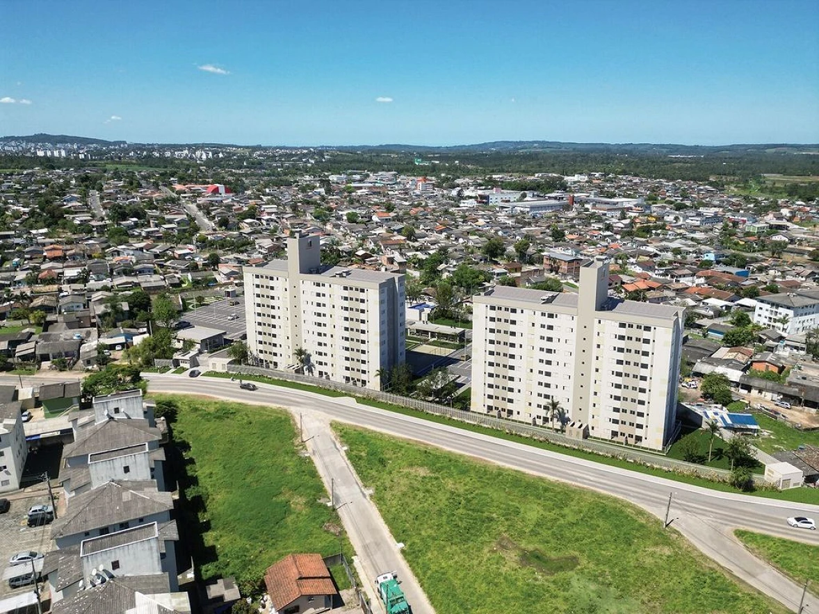 Apartamento em Promorar Vila Vitória, Criciúma