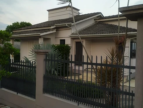 Casa 3 Quartos com 1 Suíte - Jardim Bela Vista