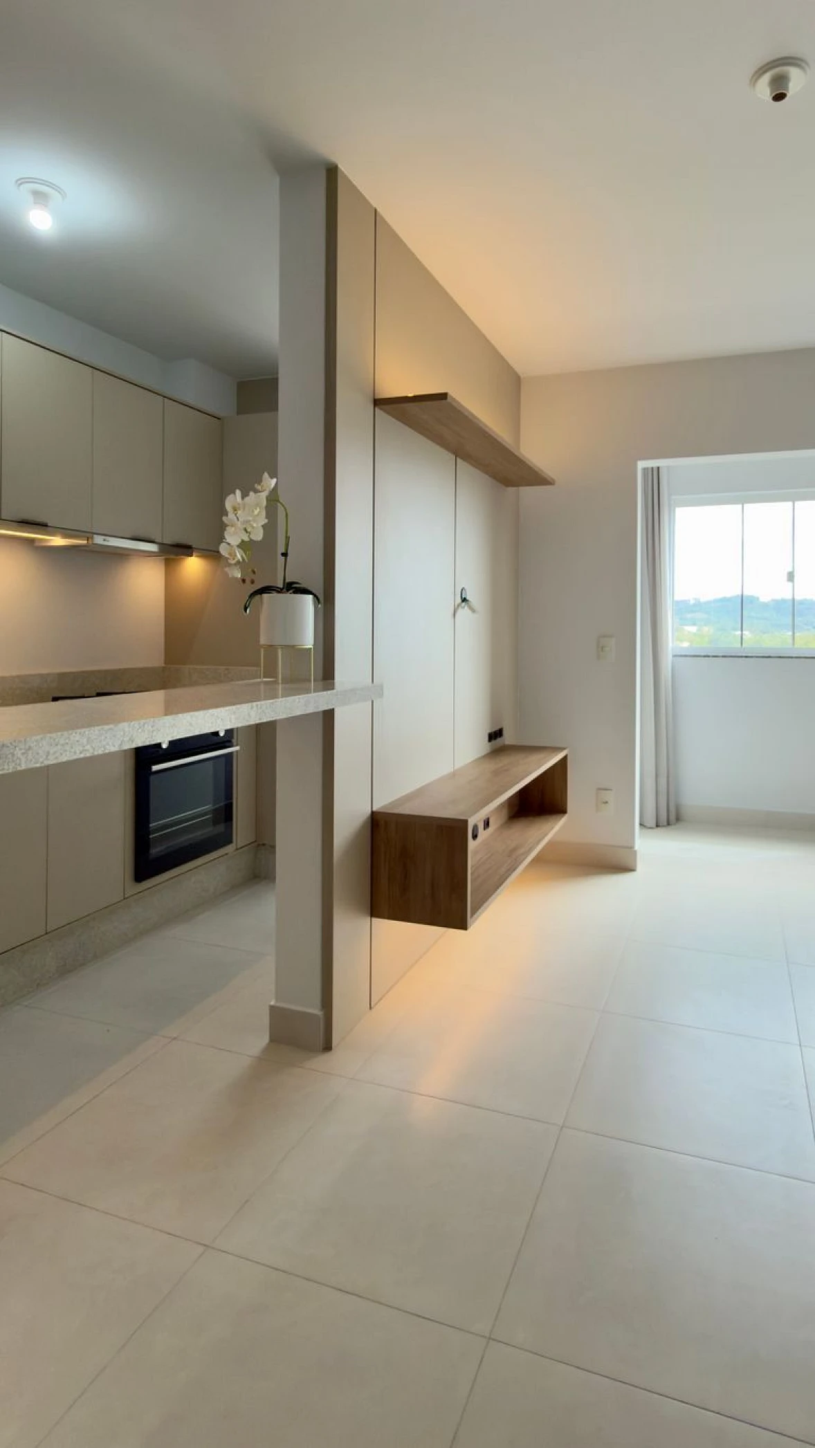 Apartamento em Rio Maina, Criciúma