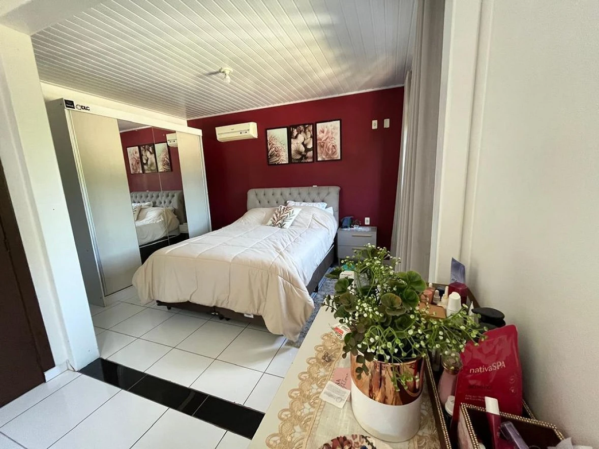 Casa em Morro Estevão, Criciúma