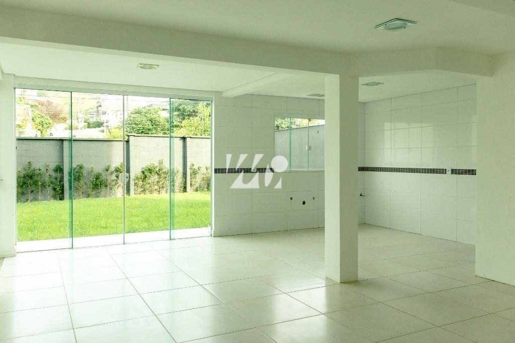 Casa em Pedra Branca, Palhoça. 4 quartos, 300m². Imagem 5 de 8