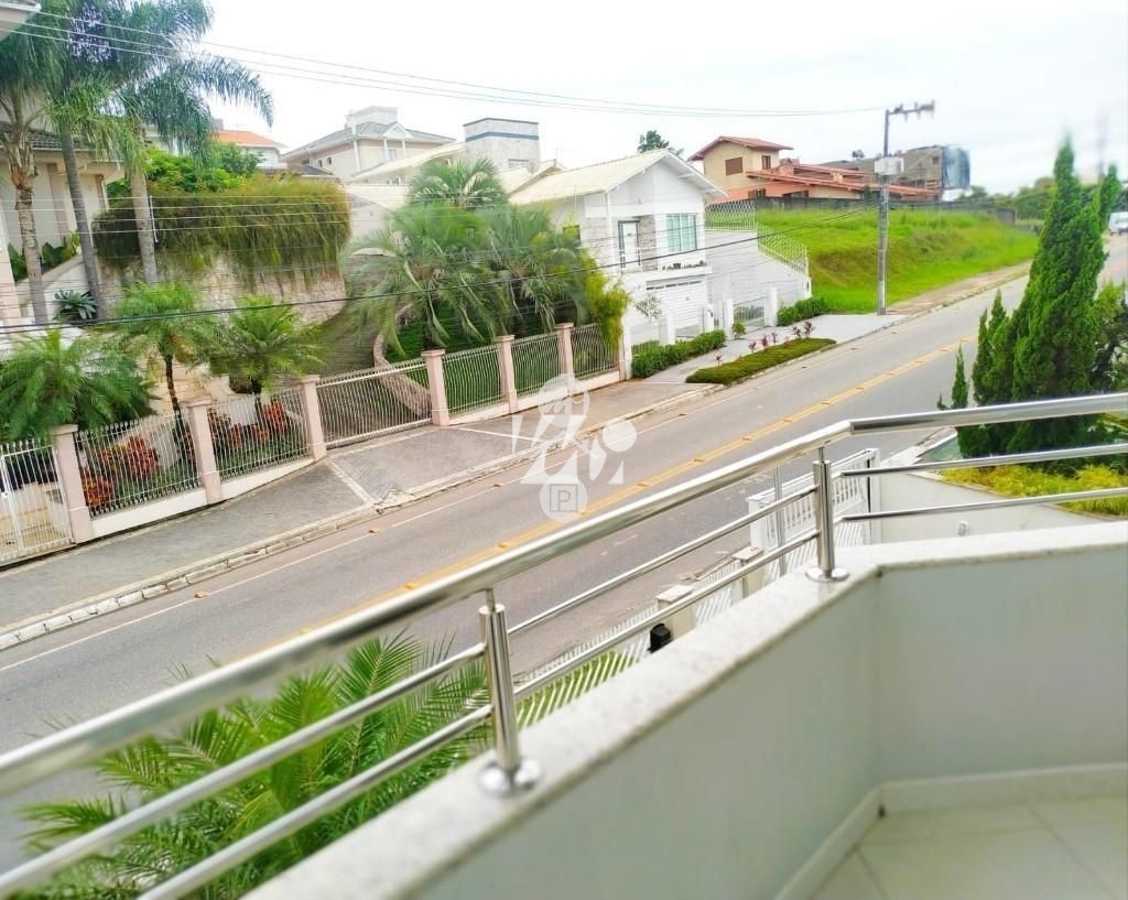 Casa em Pedra Branca, Palhoça. 3 quartos, 249m². Imagem 2 de 14