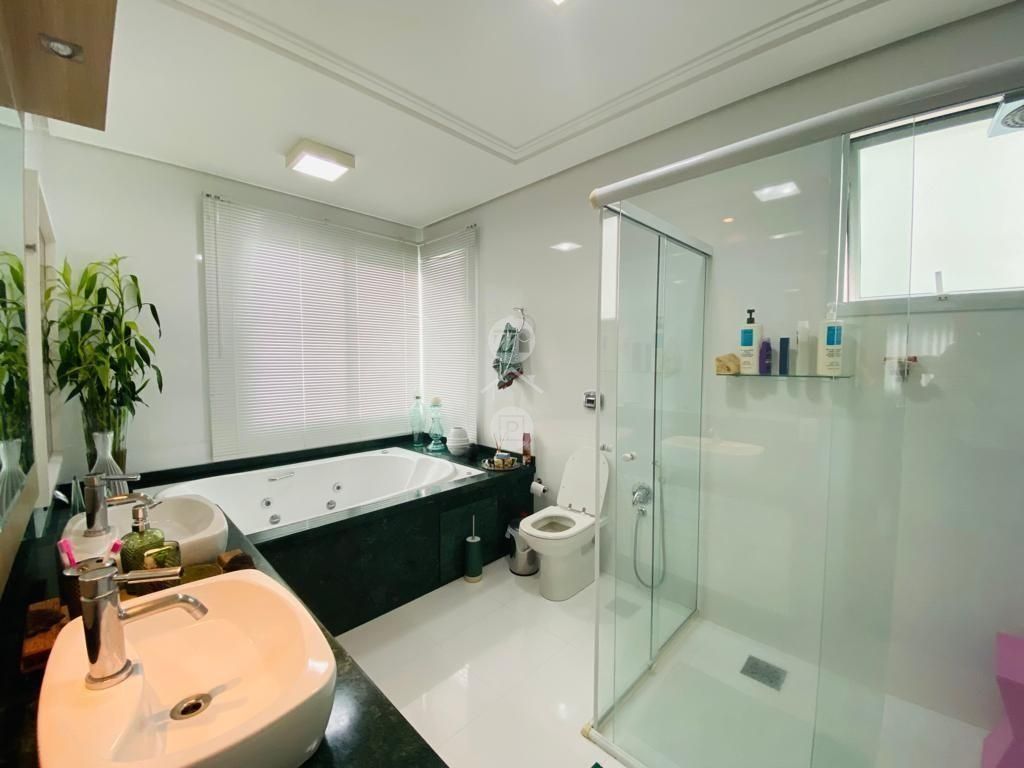 Casa em Pedra Branca, Palhoça. 4 quartos, 395m². Imagem 11 de 14