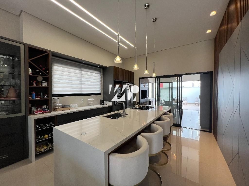 Casa em Pedra Branca, Palhoça. 3 quartos, 190m². Imagem 7 de 10