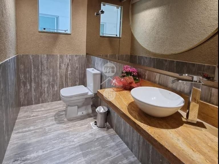 Casa em Pedra Branca, Palhoça. 4 quartos, 460m². Imagem 6 de 16