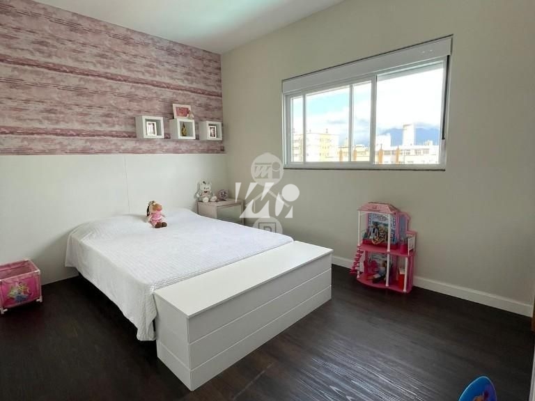 Casa em Pedra Branca, Palhoça. 3 quartos, 310m². Imagem 9 de 12