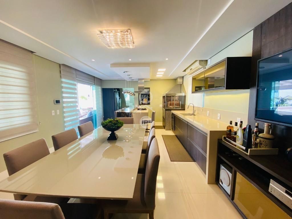 Casa em Centro, Palhoça. 3 quartos, 480m². Imagem 5 de 18