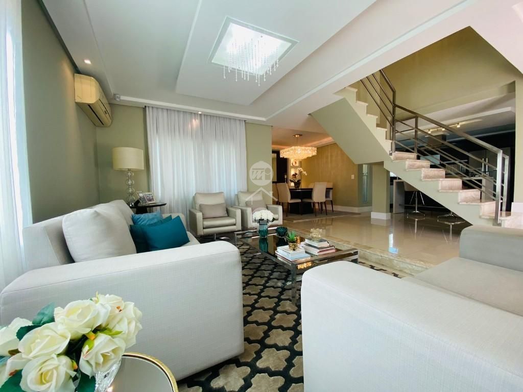 Casa em Centro, Palhoça. 3 quartos, 480m². Imagem 2 de 18