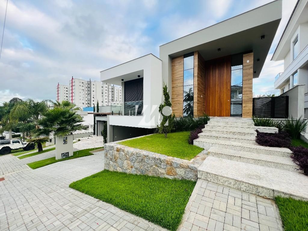 Casa em Pedra Branca, Palhoça. 3 quartos, 310m². Imagem 1 de 9