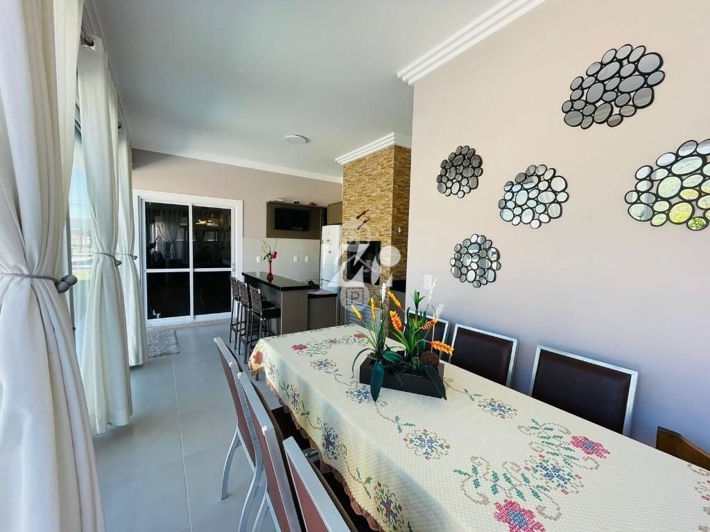 Casa em Praia de Fora, Palhoça. 3 quartos, 165m². Imagem 12 de 17