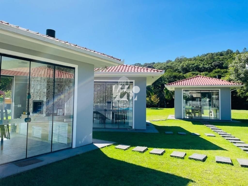 Casa em Praia de Fora, Palhoça. 3 quartos, 165m². Imagem 14 de 17