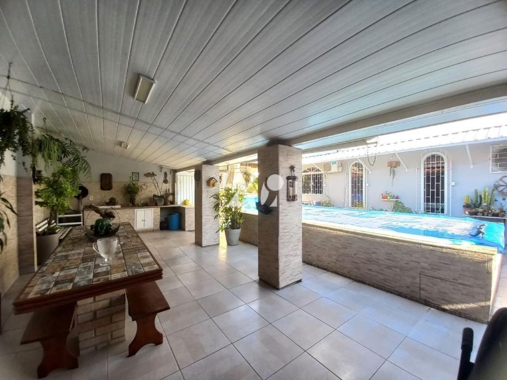 Casa em Ponte do Imaruim, Palhoça. 3 quartos, 280m². Imagem 5 de 20