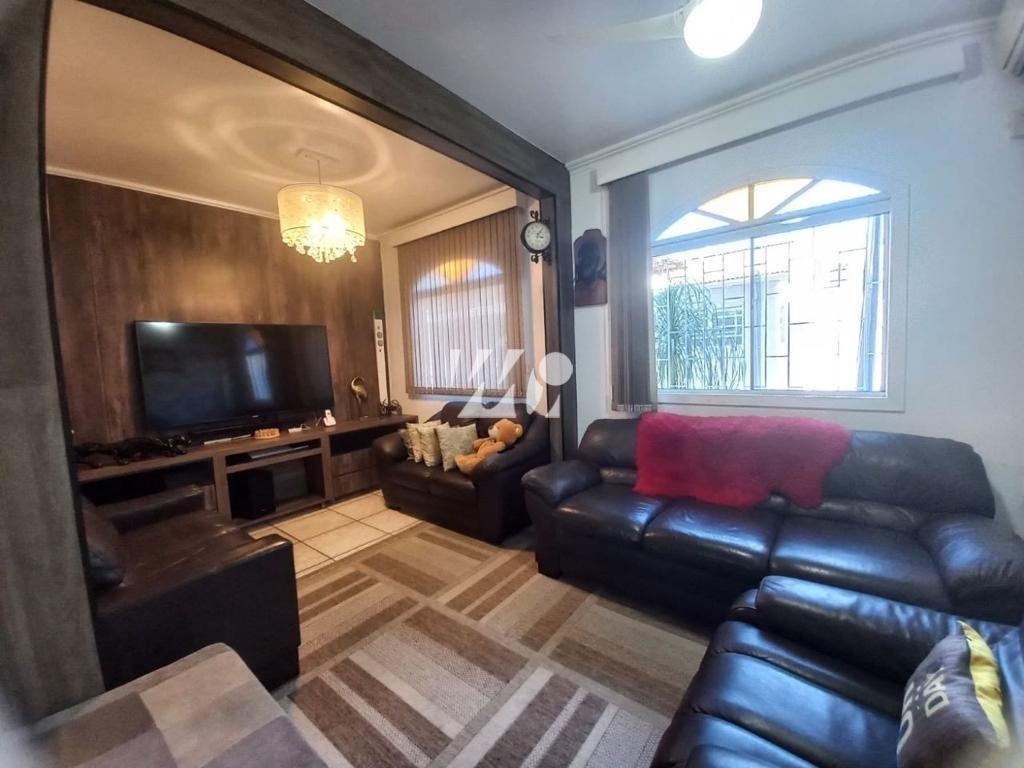 Casa em Ponte do Imaruim, Palhoça. 3 quartos, 280m². Imagem 3 de 20