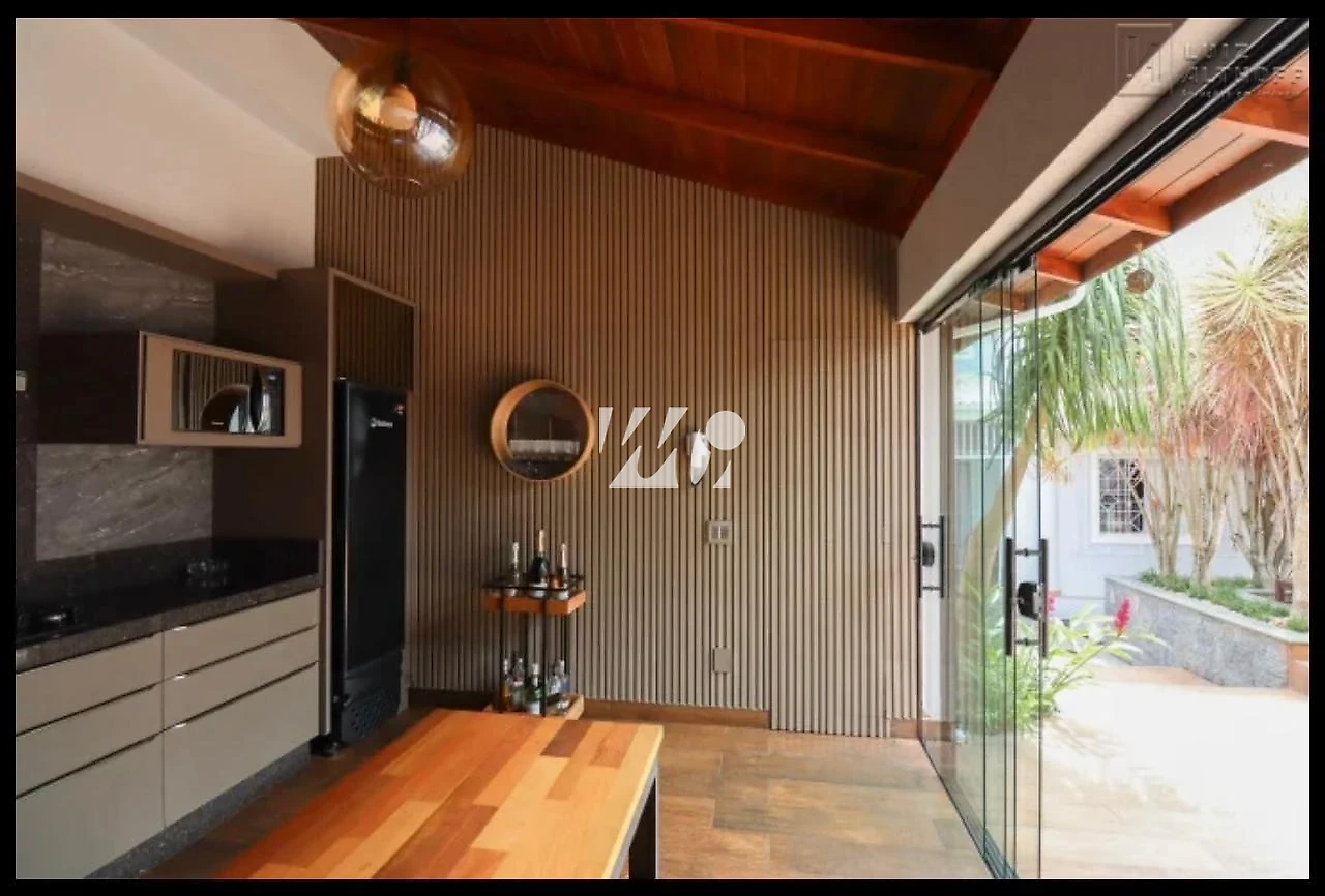 Casa em Pedra Branca, Palhoça. 4 quartos, 238m². Imagem 4 de 25