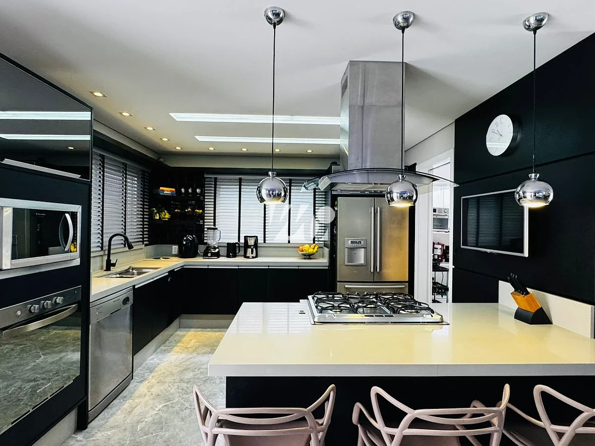 Casa em Pedra Branca, Palhoça. 4 quartos, 380m². Imagem 8 de 20