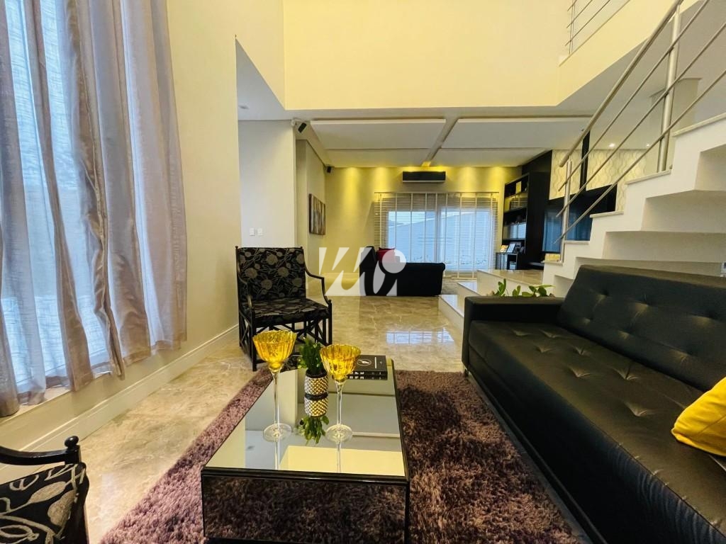 Casa em Pedra Branca, Palhoça. 4 quartos, 380m². Imagem 3 de 18