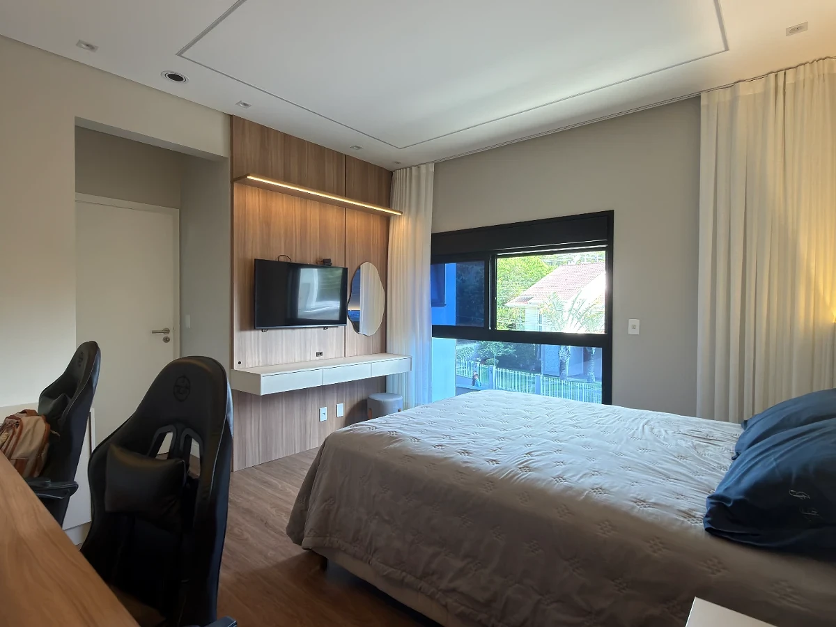 Casa em Pedra Branca, Palhoça. 3 quartos, 270m². Imagem 9 de 16