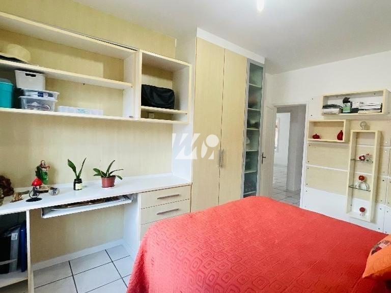 Casa em Centro, Palhoça. 3 quartos, 240m². Imagem 9 de 14
