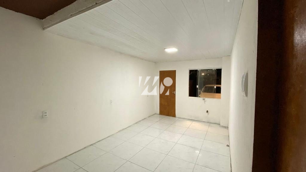 Casa em Serraria, São José. 5 quartos, 180m². Imagem 5 de 41