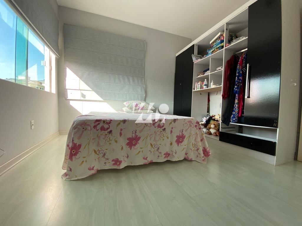 Casa em Pedra Branca, Palhoça. 3 quartos, 204m². Imagem 9 de 19