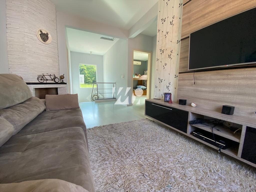 Casa em Pedra Branca, Palhoça. 3 quartos, 204m². Imagem 3 de 19