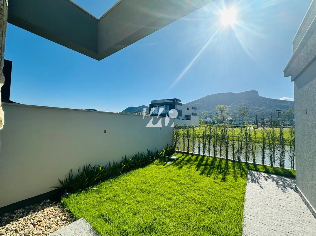 Casa em Pedra Branca, Palhoça. 3 quartos, 160m². Imagem 2 de 10