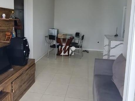 Apartamento em Pagani, Palhoça. 2 quartos, 64m². Imagem 2 de 11