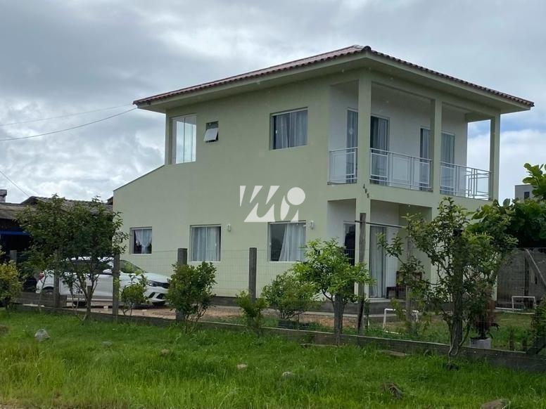 Casa em Praia do Sonho, Palhoça. 3 quartos, 123m². Imagem 2 de 10