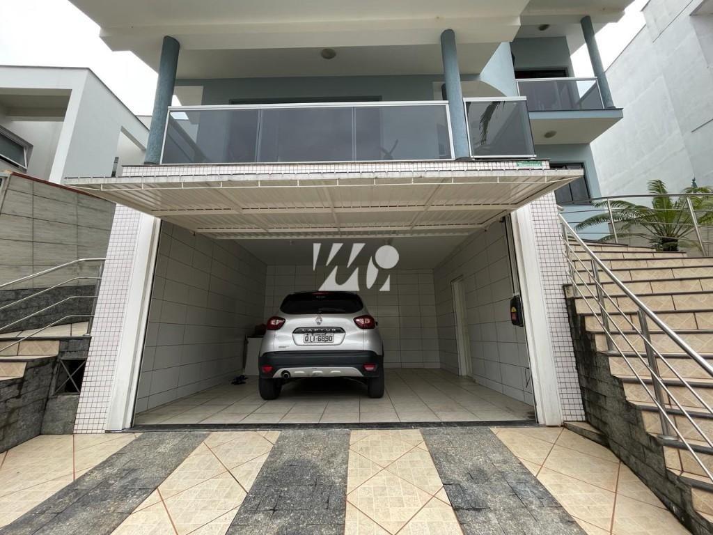 Casa em Pedra Branca, Palhoça. 4 quartos, 236m². Imagem 3 de 20