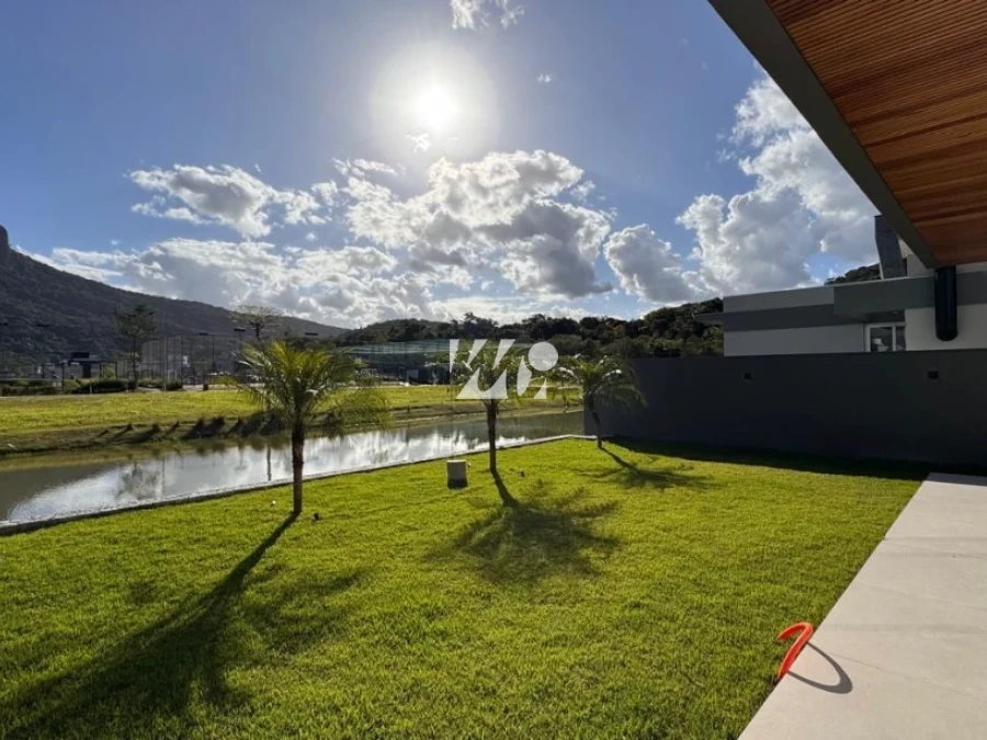 Casa em Pedra Branca, Palhoça. 3 quartos, 241m². Imagem 15 de 16