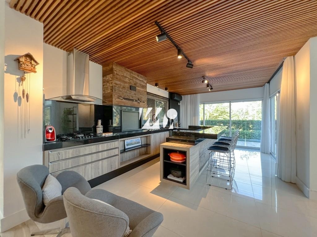 Casa em Pedra Branca, Palhoça. 3 quartos, 525m². Imagem 5 de 11