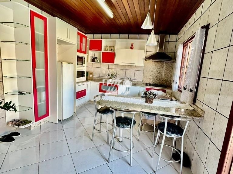 Casa em Jardim Eldorado, Palhoça. 2 quartos, 190m². Imagem 3 de 11