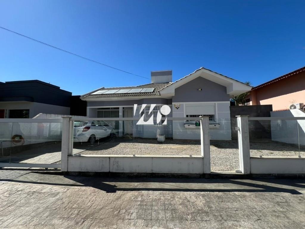 Casa em Pedra Branca, Palhoça. 4 quartos, 189m². Imagem 3 de 14
