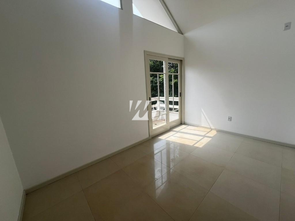 Casa em Pedra Branca, Palhoça. 4 quartos, 250m². Imagem 11 de 27