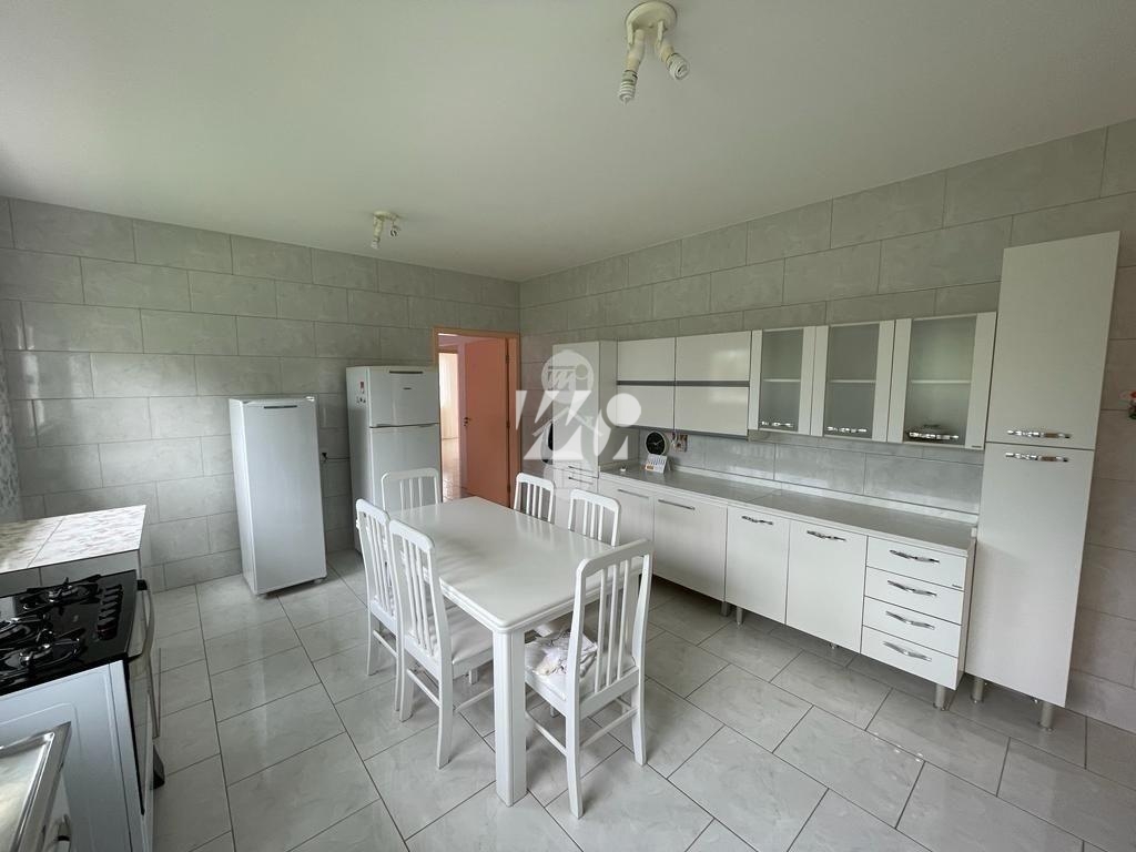 Casa em São Sebastião, Palhoça. 4 quartos, 173m². Imagem 4 de 15