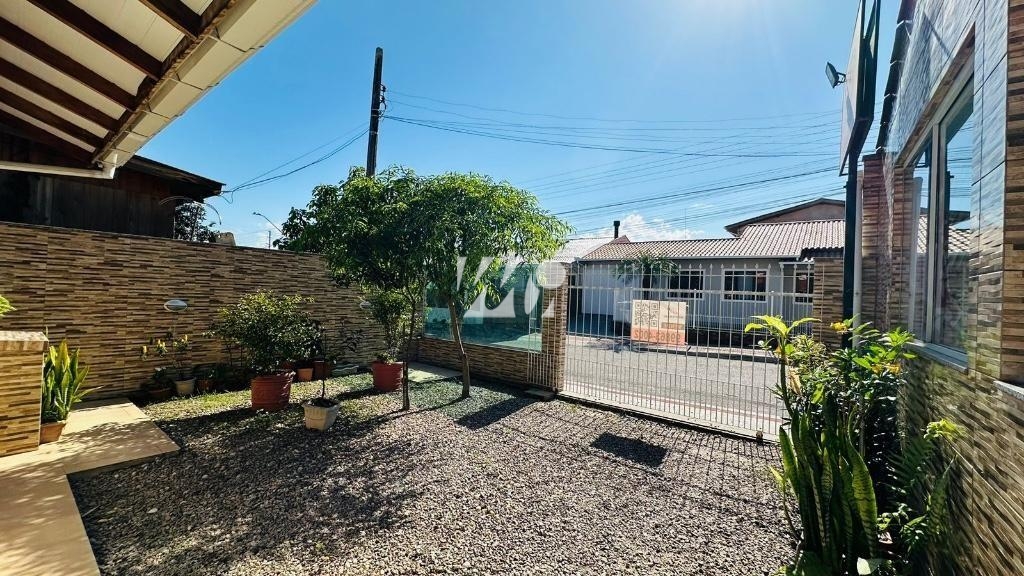 Casa em Madri, Palhoça. 2 quartos, 378m². Imagem 6 de 24